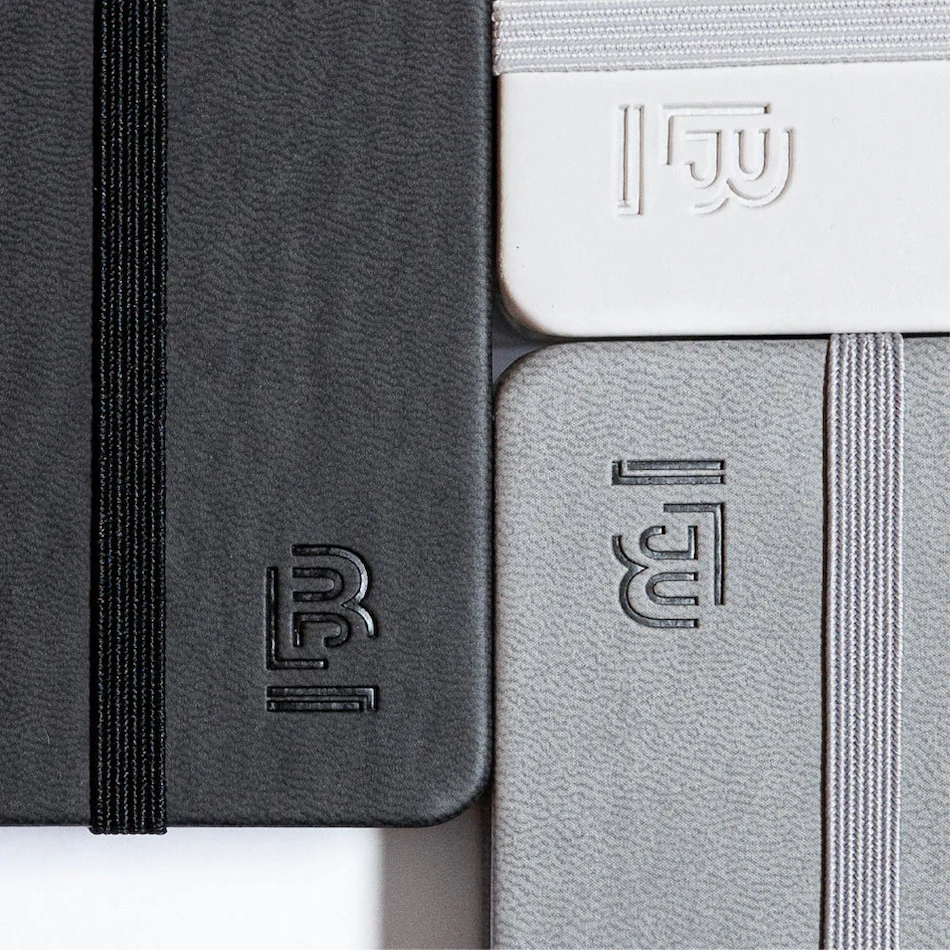 Blackwing Slate Notebook and Pencil Set Grey A5 - Image 4