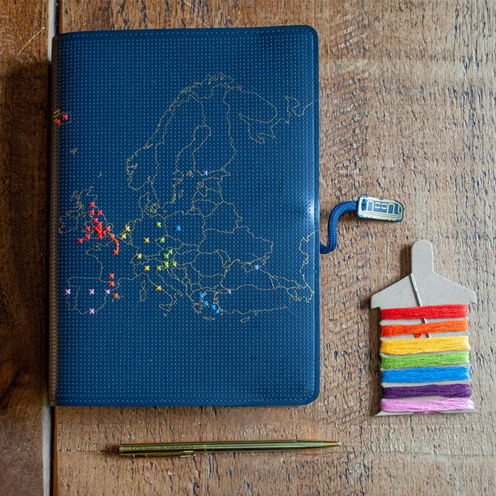 Chasing Threads Stitch Europe Travel Notebook Navy - Image 3