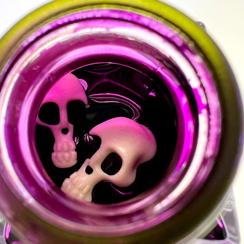 Cult Pens Exclusive Deadly Nightshade Shimmer Ink by Diamine 50ml - Image 2