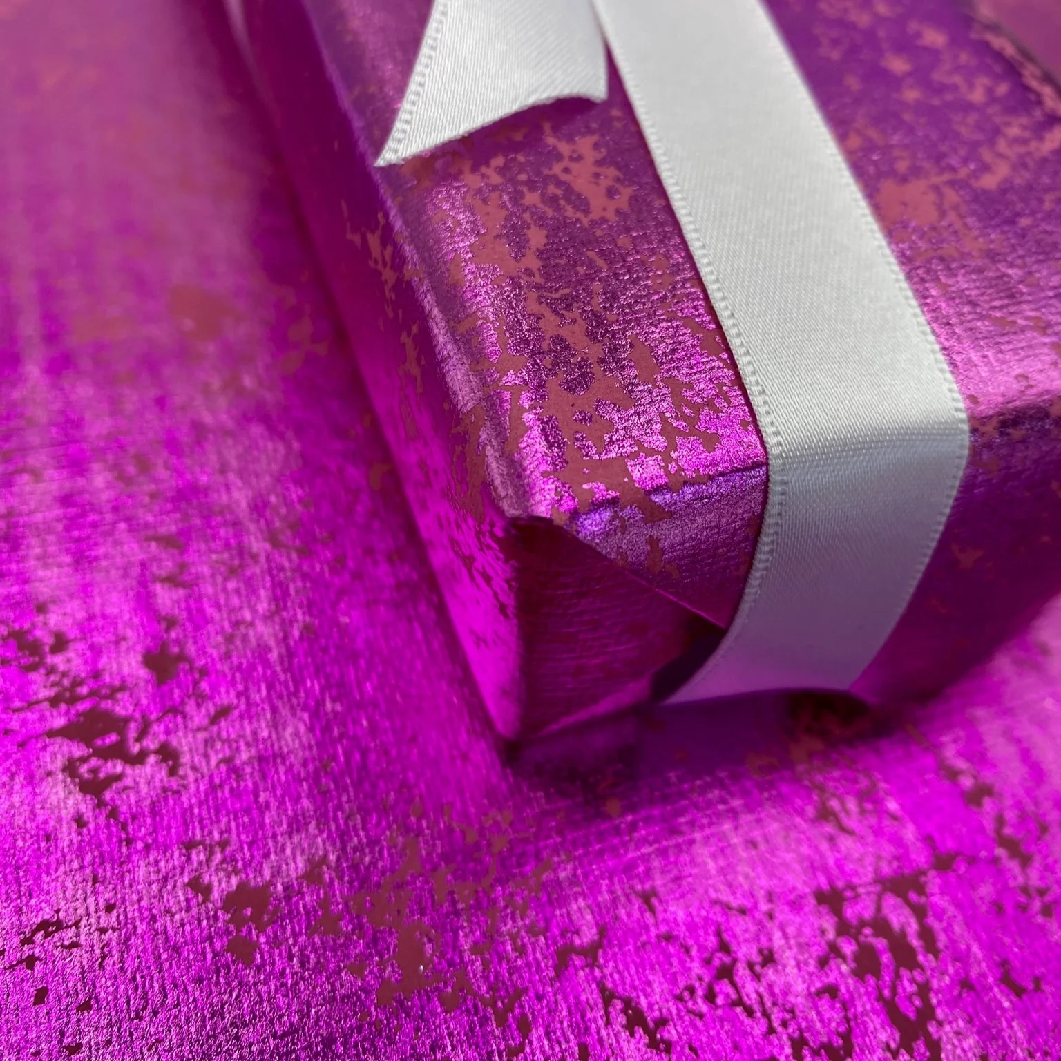 Cult Pens Gift Wrap Service - Image 4