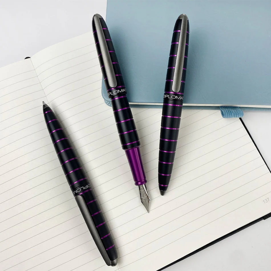 Diplomat Elox Fountain Pen Ring Black/Purple - Image 5