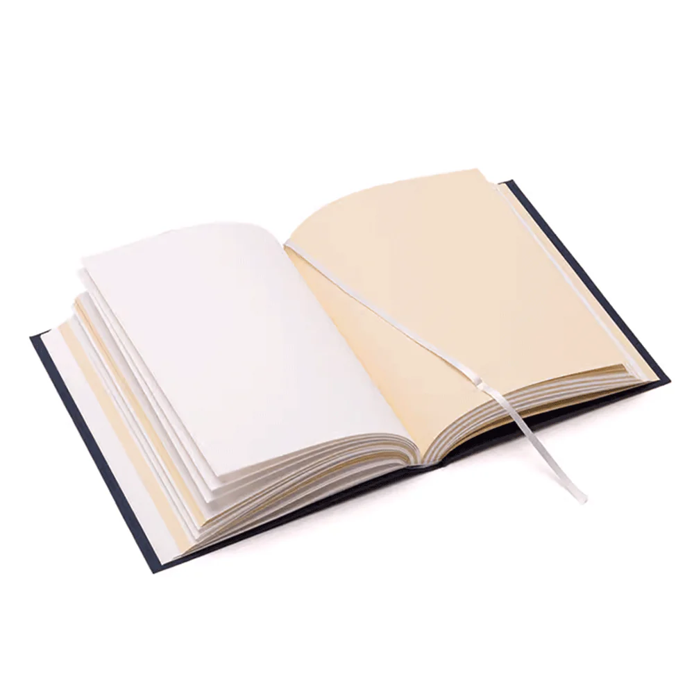 Fabriano Classic Artists Journal 16x21cm Navy - Image 4