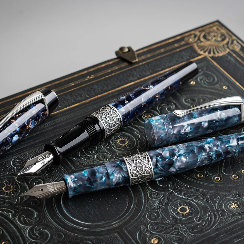 Kilk Celestial Fountain Pen Black & Chipped Blue - Image 2