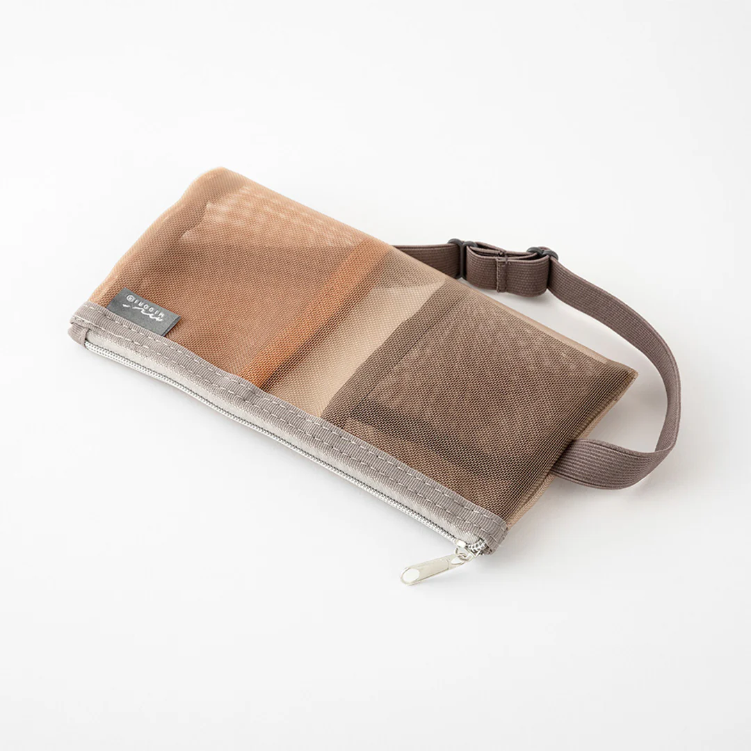 Midori Book Band Mesh Pen Case B6-A5 - Image 4