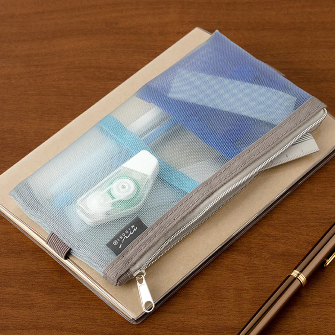 Midori Book Band Mesh Pen Case B6-A5 - Image 7