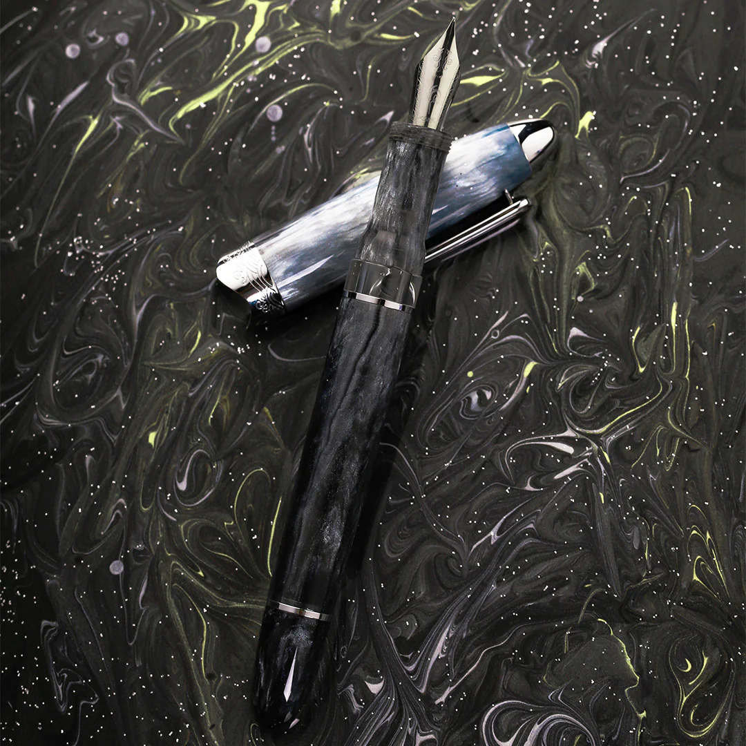 Nahvalur Horizon Fountain Pen Aurora - Image 2