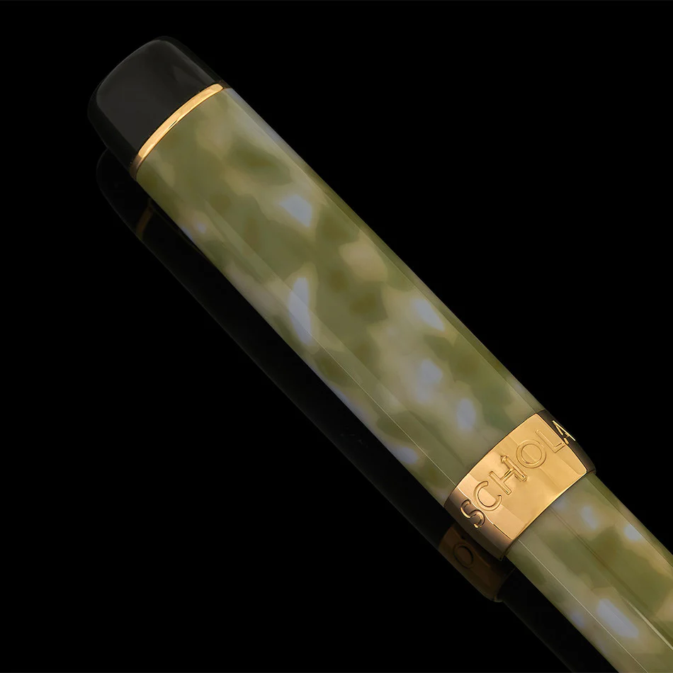 Onoto Scholar Fountain Pen Highland with Gold Trim - Image 4
