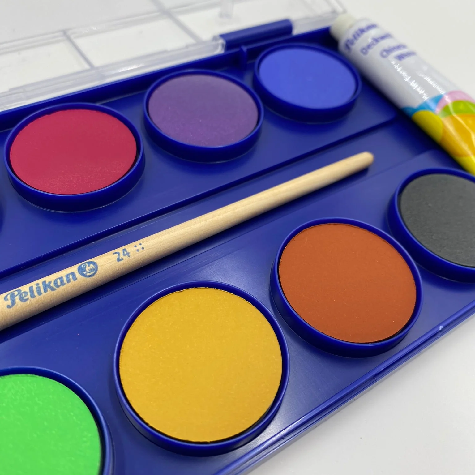 Pelikan Watercolour Paint Box of 12 - Image 4