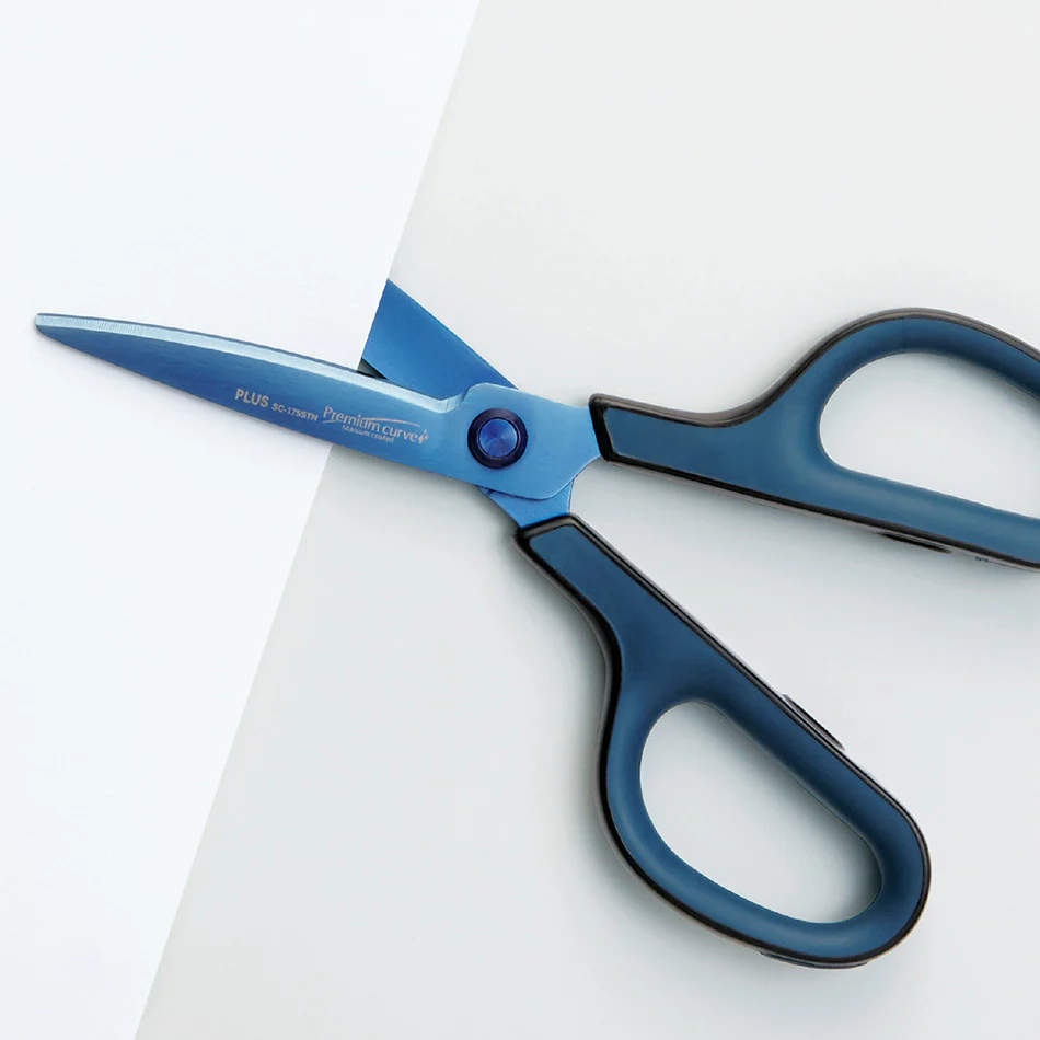 PLUS Fitcut Curve Scissors Premium Titanium-Coated Blue - Image 4