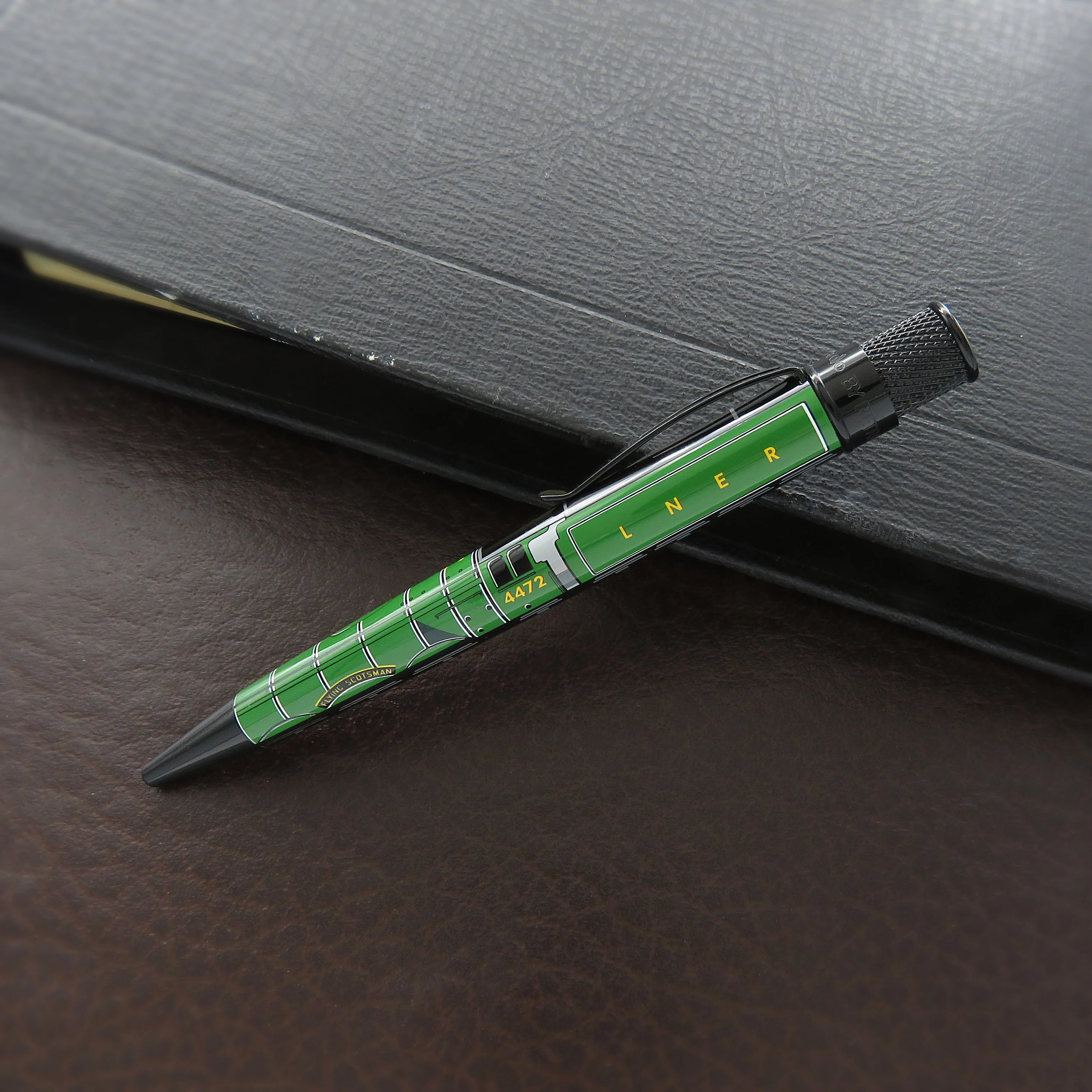 Retro 51 Tornado Rollerball Pen Flying Scotsman - Image 3