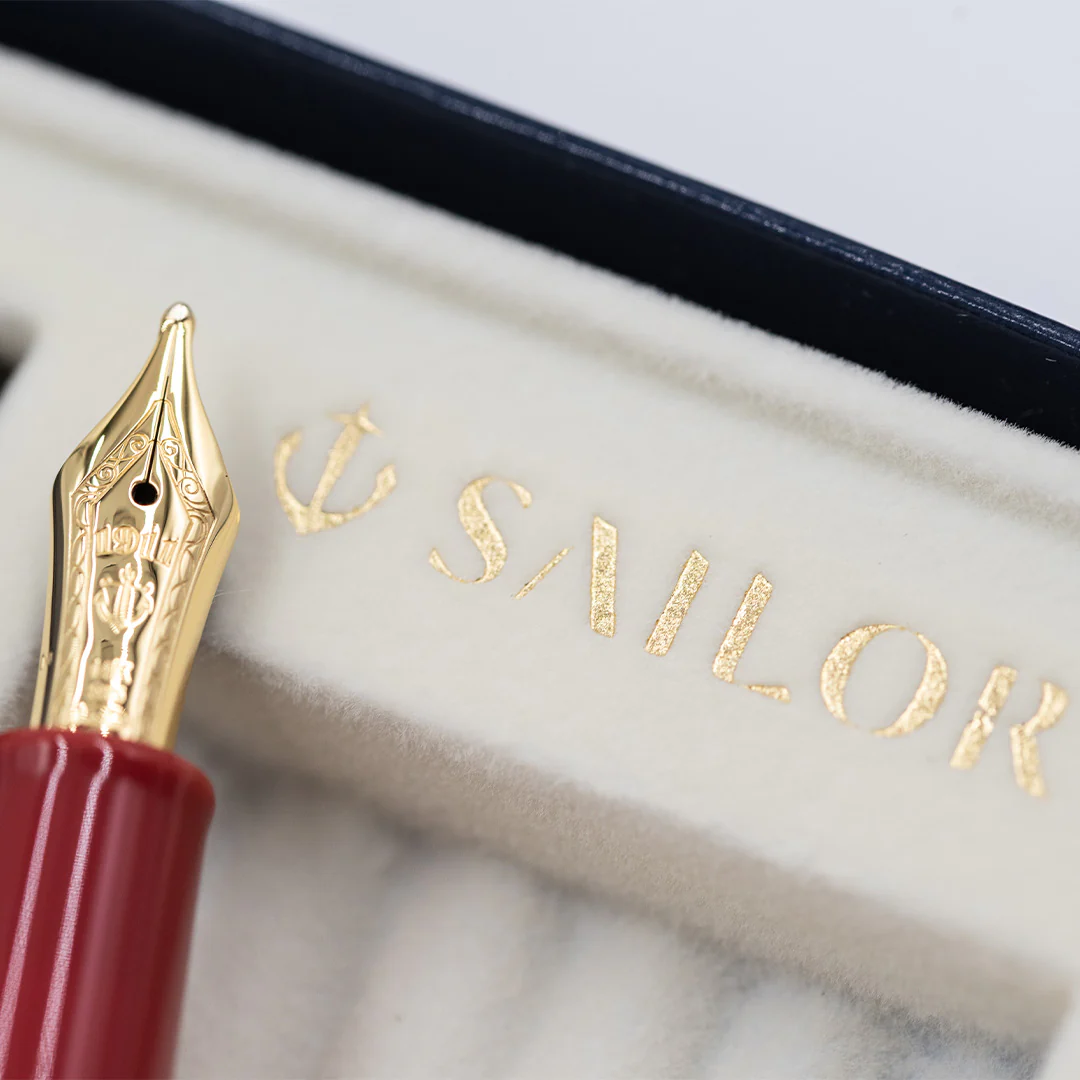 Sailor Professional Gear Slim Autumn Sky Fountain Pen and Pouch Gift Box - Image 7