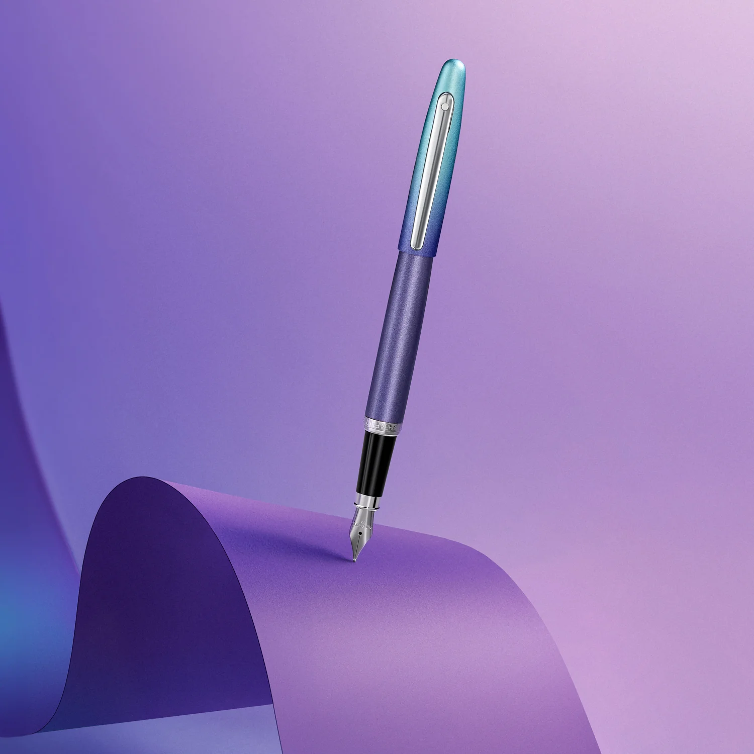 Sheaffer VFM Fountain Pen Gradient Blue - Image 2