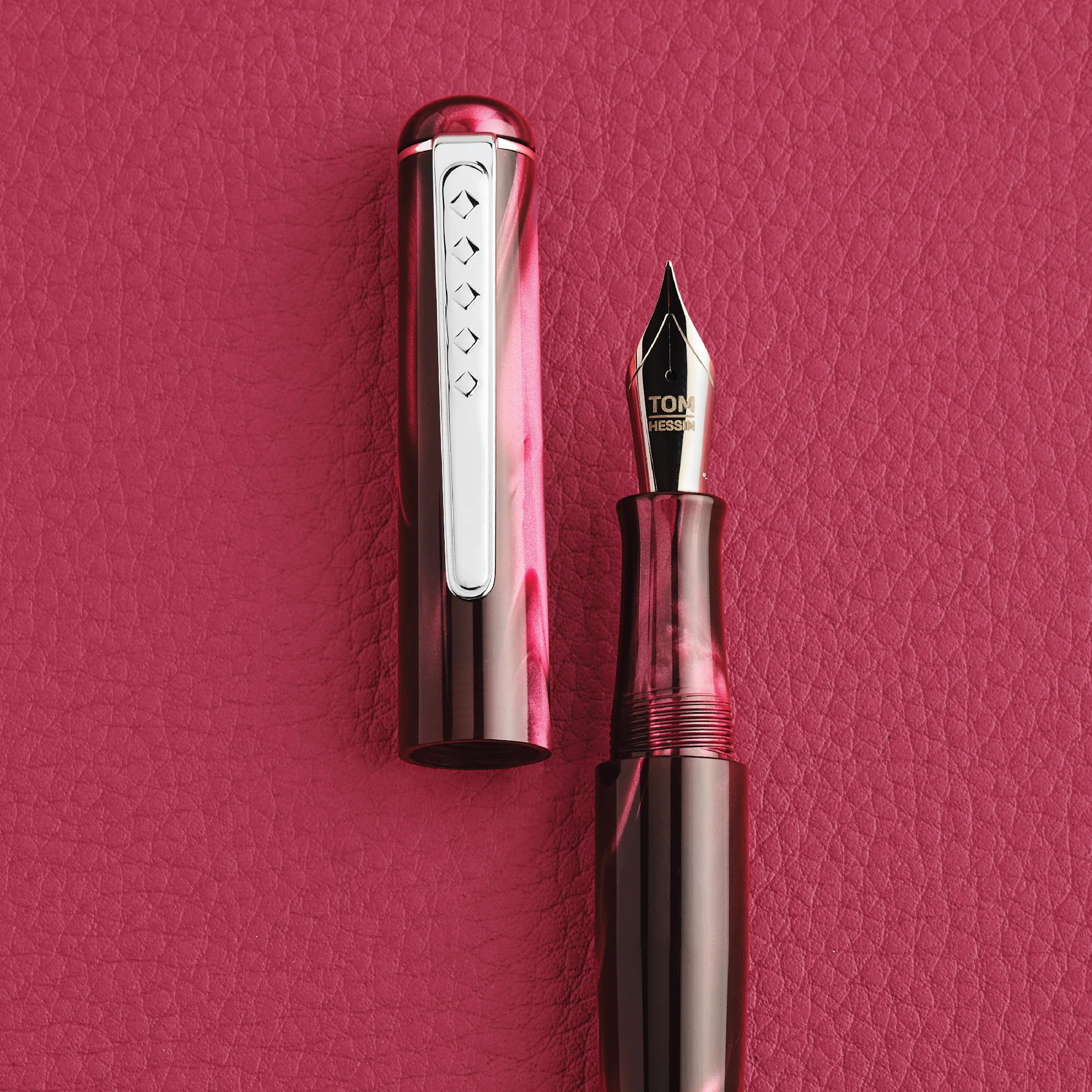 Tom Hessin Charles Collection Fountain Pen Castle Claret - Image 2