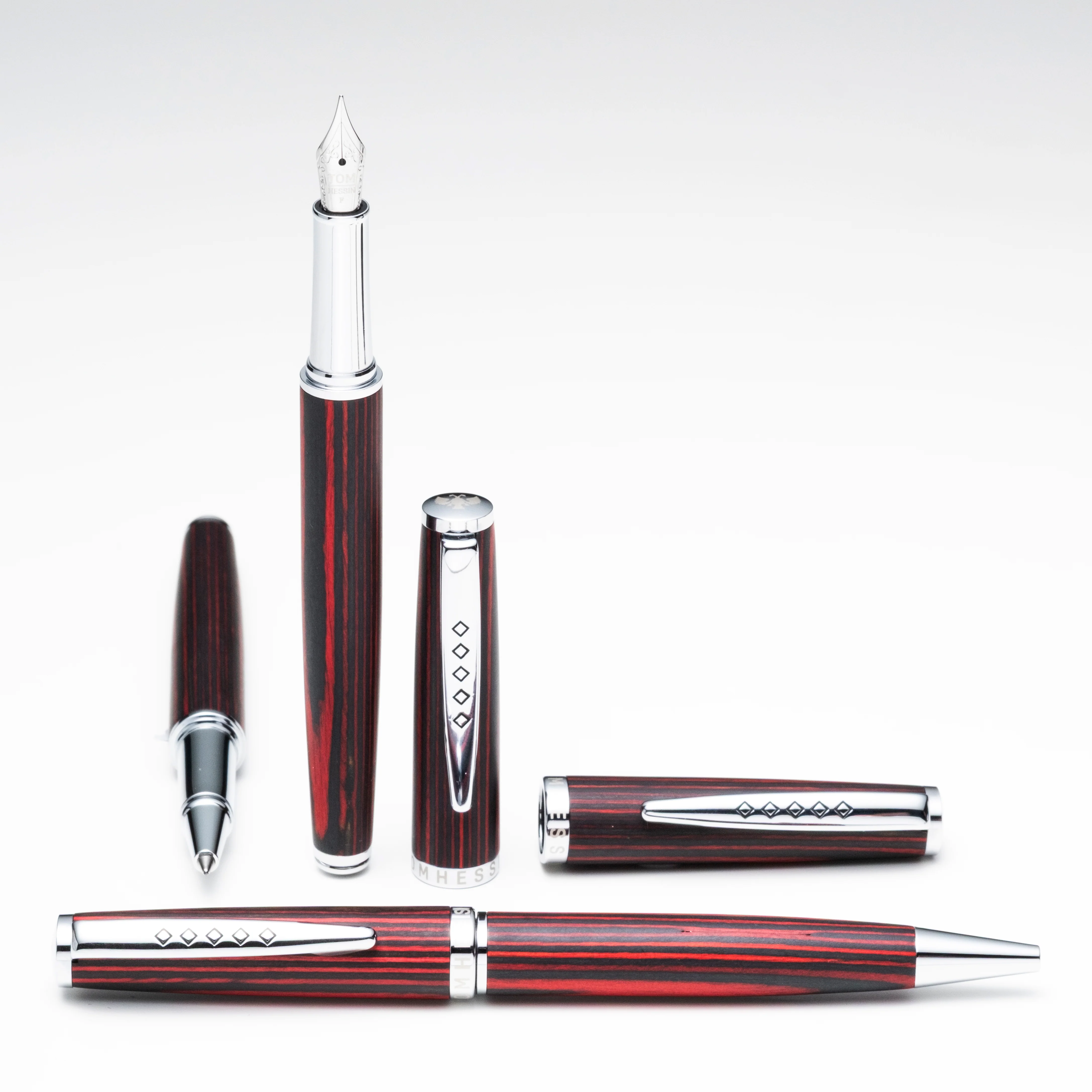 Tom Hessin Edinburgh Wooden Barrel Rollerball Pen Forth Bridge Red - Image 4